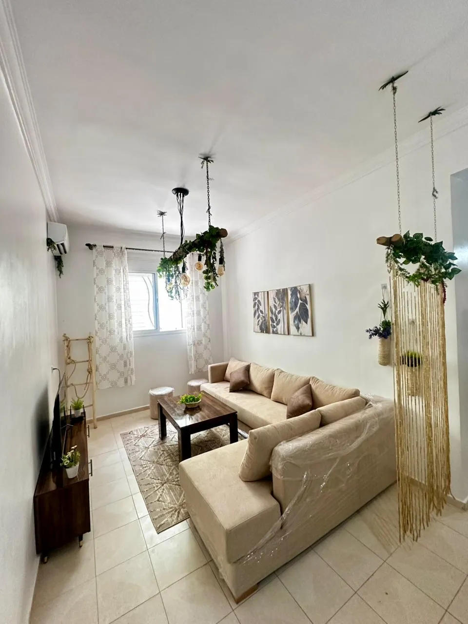 Appartement à Louer à Marrakech  2 Chambres, Confort et Praticité