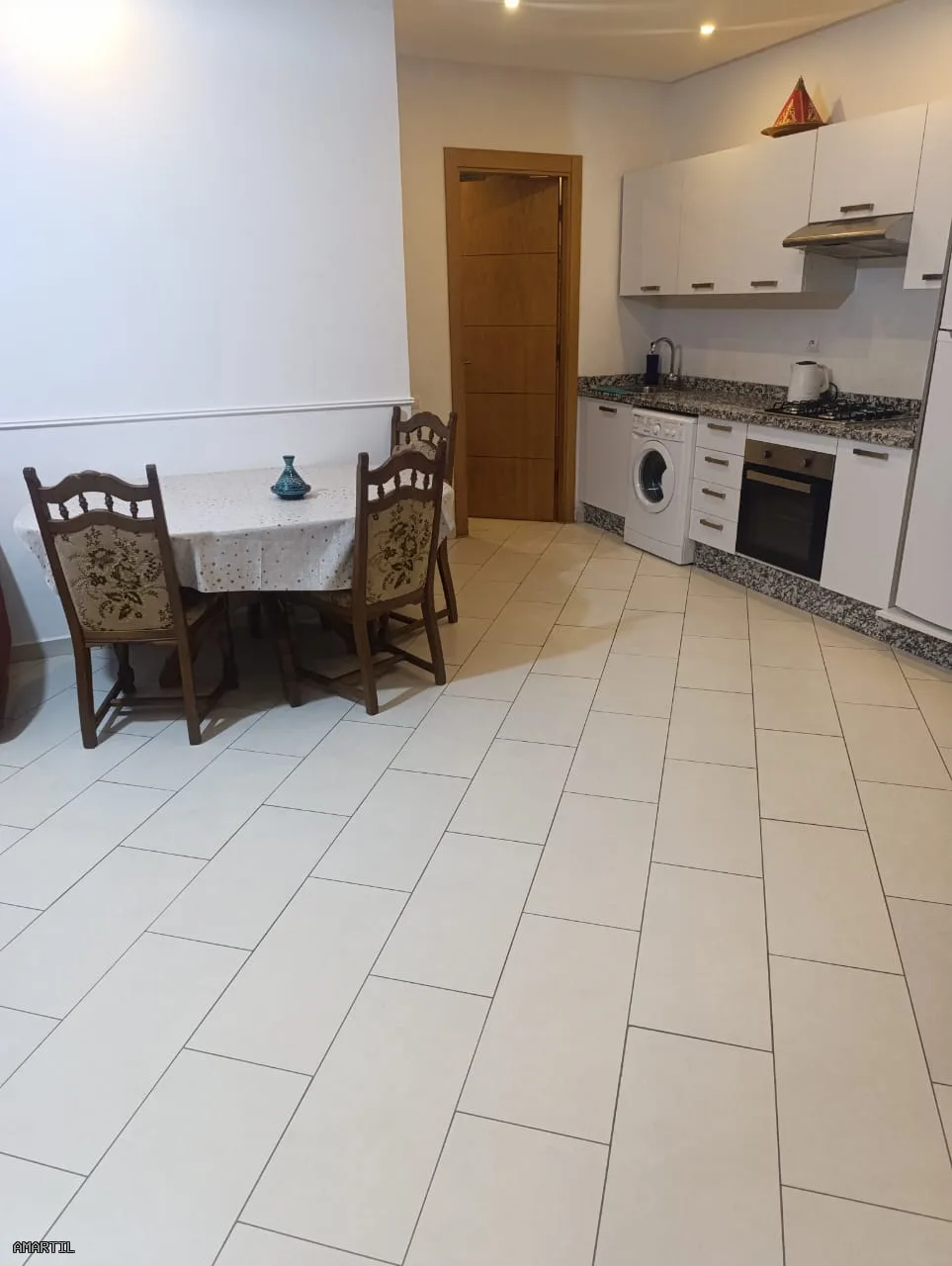 Studio Moderne à Marrakech – 4e Étage & Wi-Fi