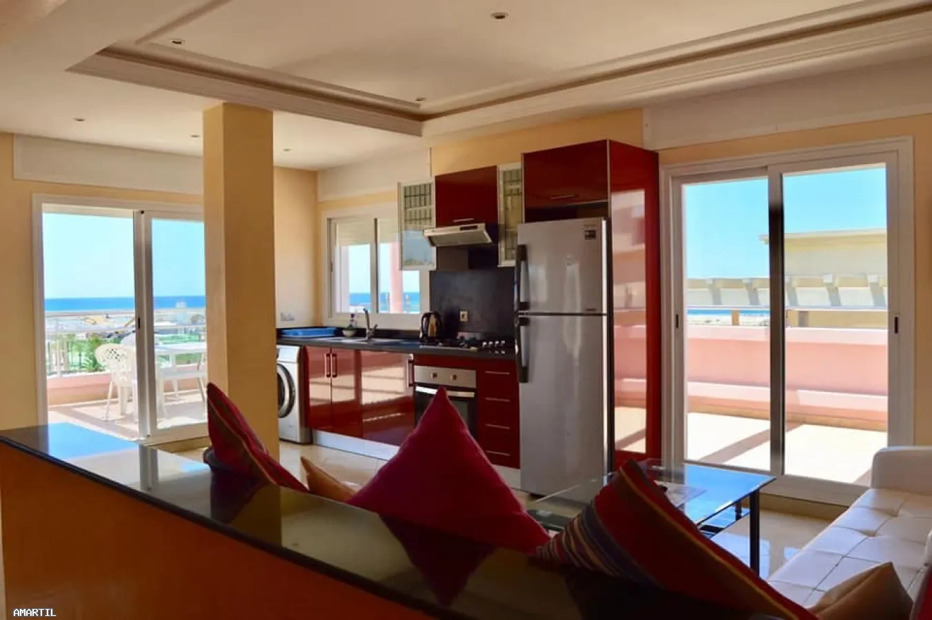 Appartement à louer à Assilah, sur la corniche.